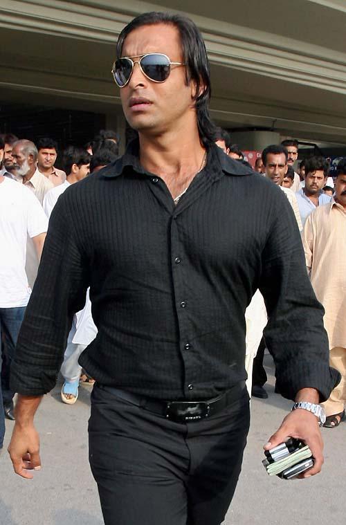 Shoaib Akhtar Profile Biodata Updates And Latest Pictures Fanphobia