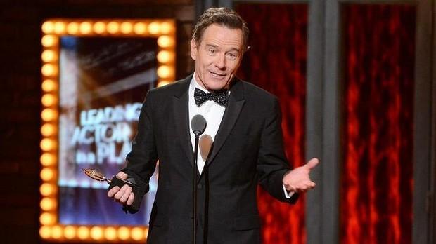 Bryan Cranston wins Actor in a Leading Role in a Play 2014 Tony Award