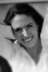 Tania Bari