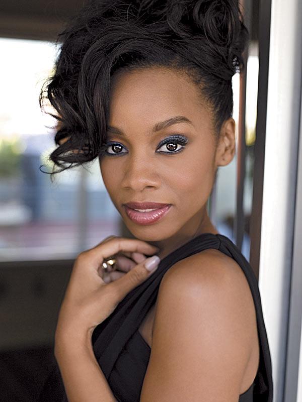 Anika Noni Rose HD Photo