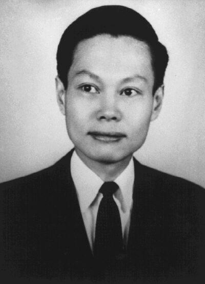 Young Chen-Ning Yang
