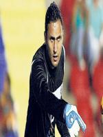 Keylor Navas in action