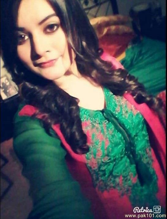 Minal Khan Green Dress
