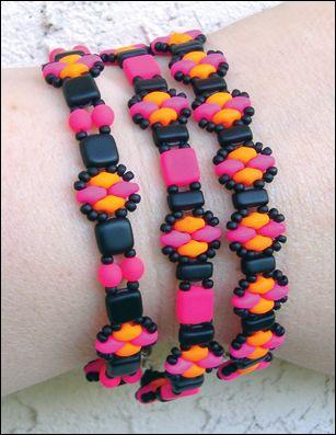 pattern for Stackers bracelet using super duo brick