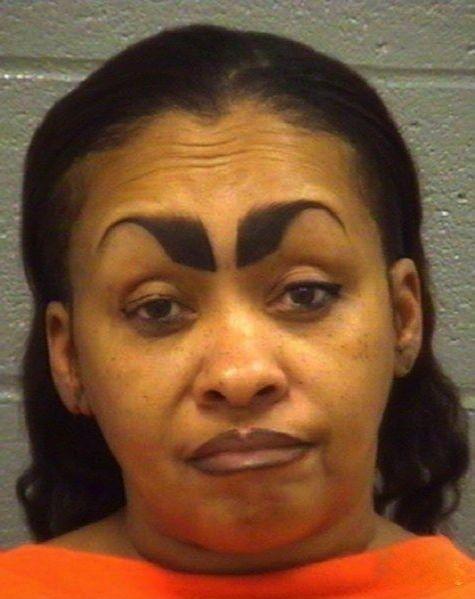12 Sets of Bad Eyebrows You Have to See to Believe hahahaha