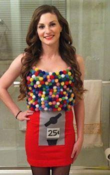 This would be the perfect pregnant costume