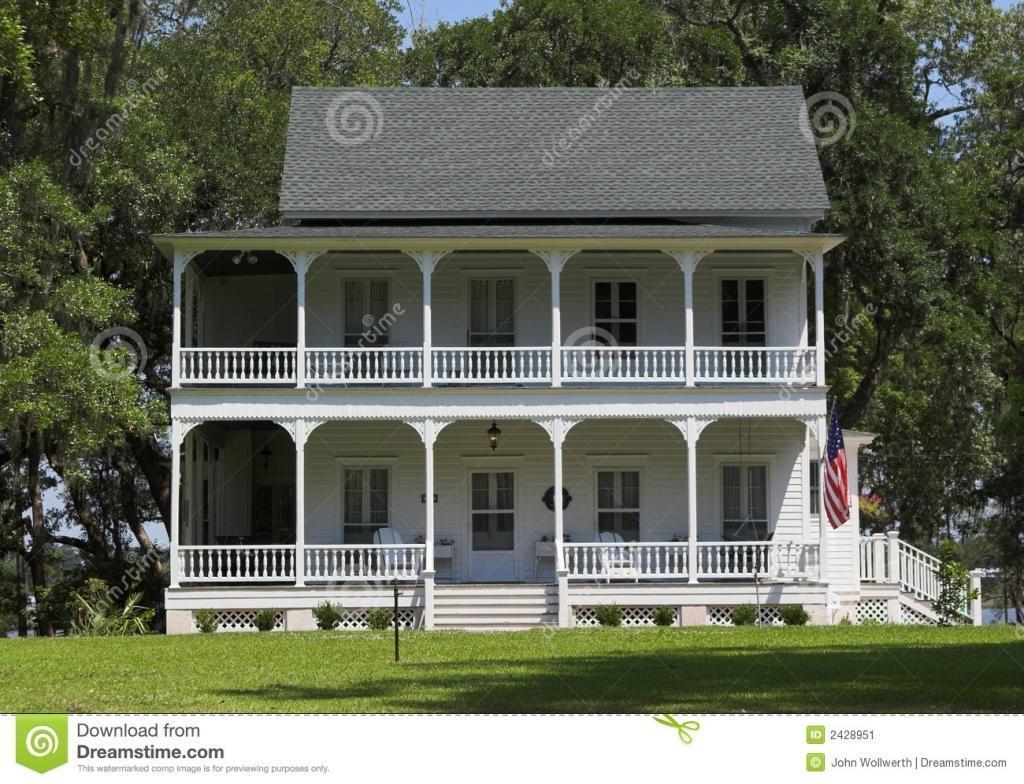 small plantation style house