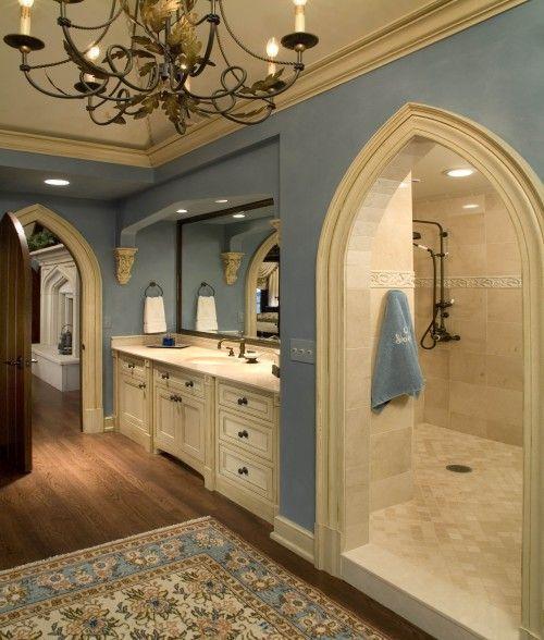 Shower behind the Sinks .... AWESOME!!!