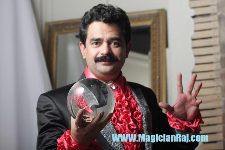 Mississauga Magician Raj