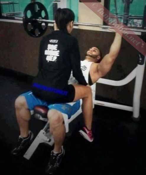 Using a Spotter When Lifting Weights
