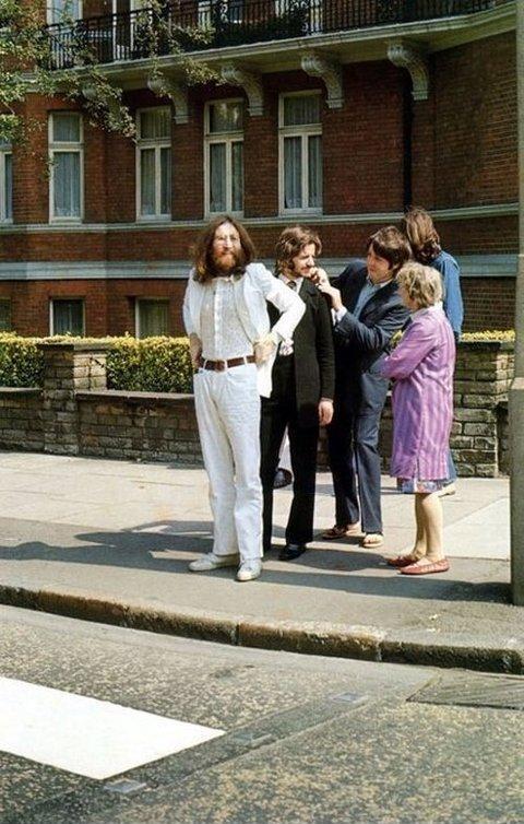 Just before the famous Abbey Road picture was taken.