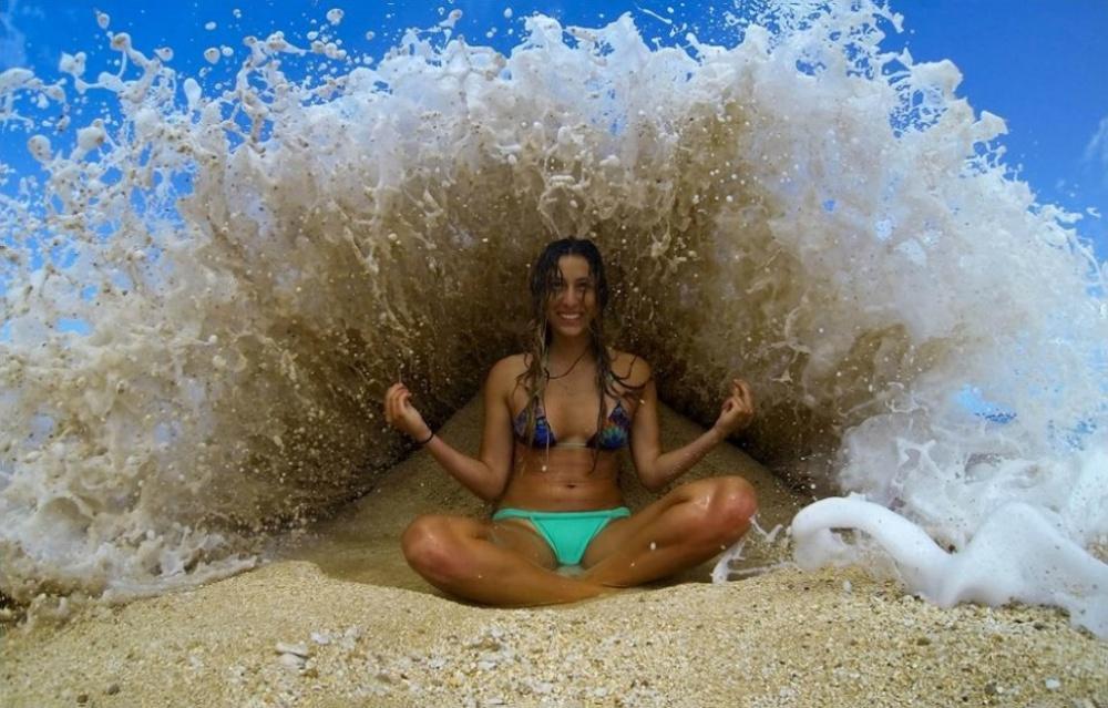 Yoga With sea