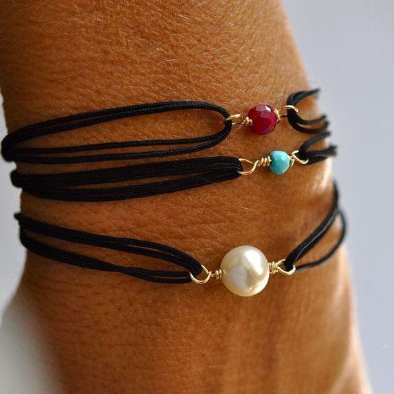 Pearl friendship bracelet adjustable