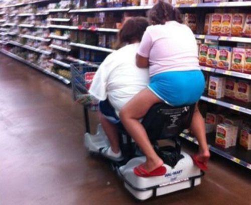 Hitchhiking at Walmart - Funny Pictures at Walmart