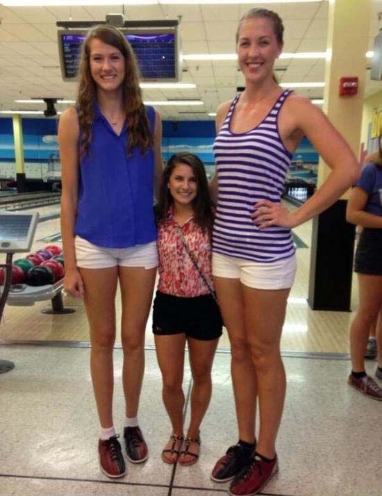 UCF two tallest volleyball players and shortest cheerleader. This does