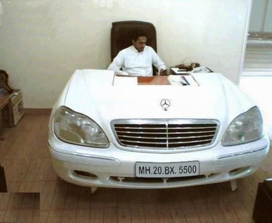 Mercedes Table