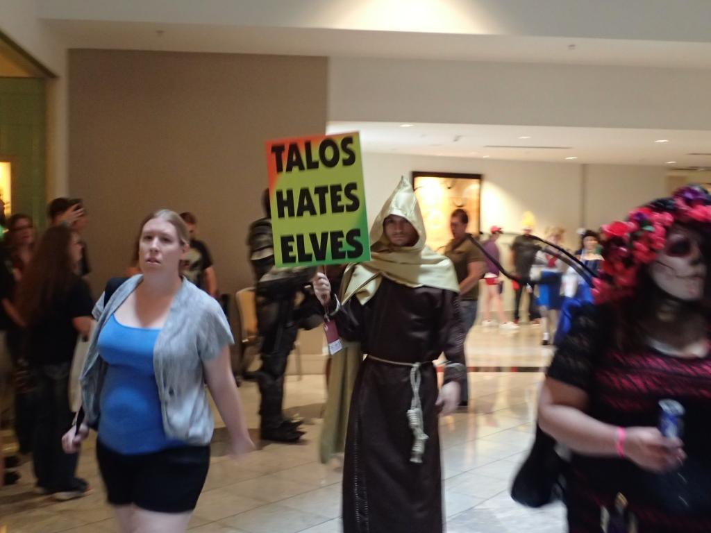 Guess who made it to DragonCon