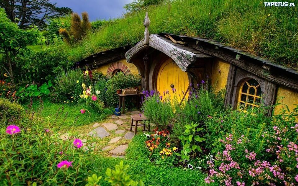 Lord of the Rings Cottage Photo